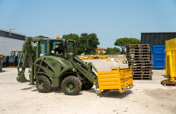 VF133C_Esercito_Attrezzature-70